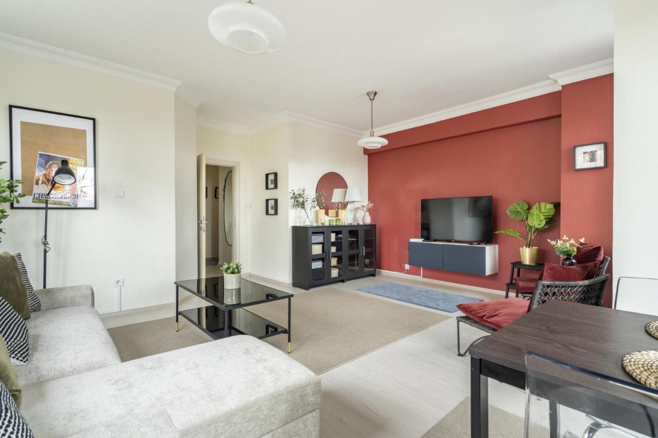 Ferienwohnung Modern Flat With Balcony On Bagdat Street Istanbul Exterior foto