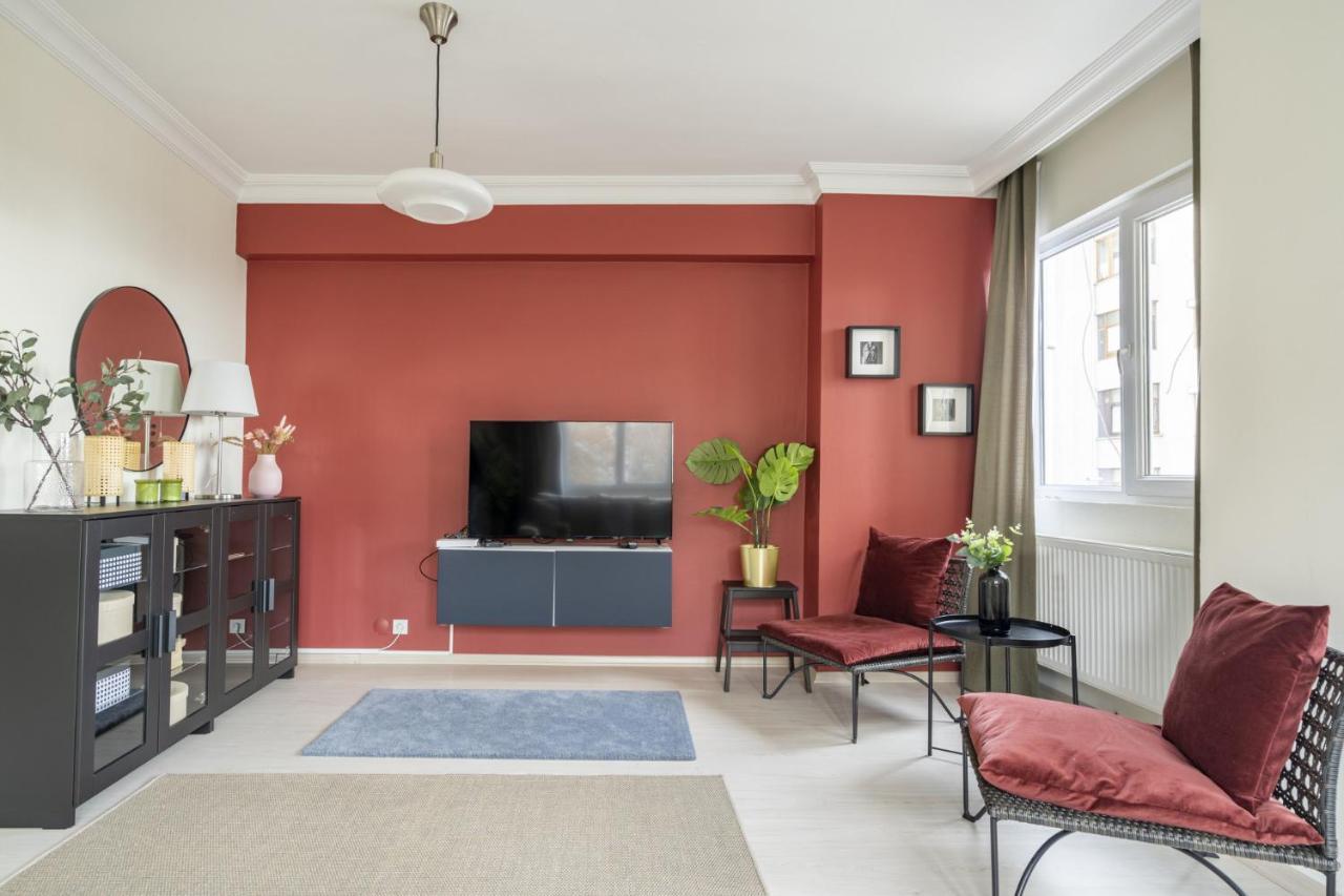 Ferienwohnung Modern Flat With Balcony On Bagdat Street Istanbul Exterior foto