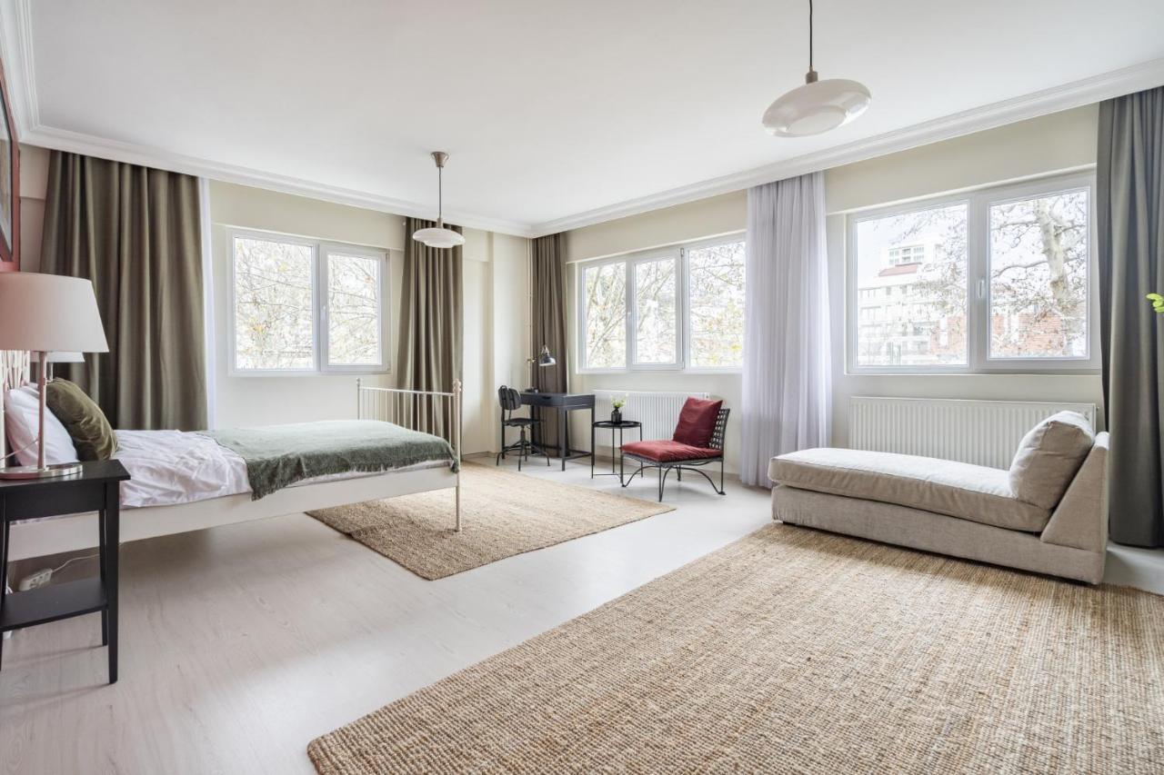 Ferienwohnung Modern Flat With Balcony On Bagdat Street Istanbul Exterior foto