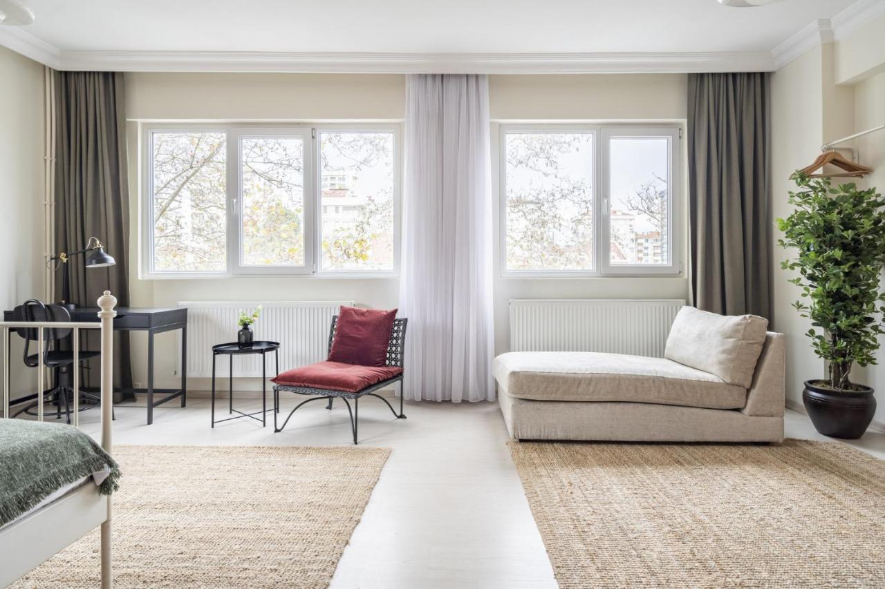 Ferienwohnung Modern Flat With Balcony On Bagdat Street Istanbul Exterior foto